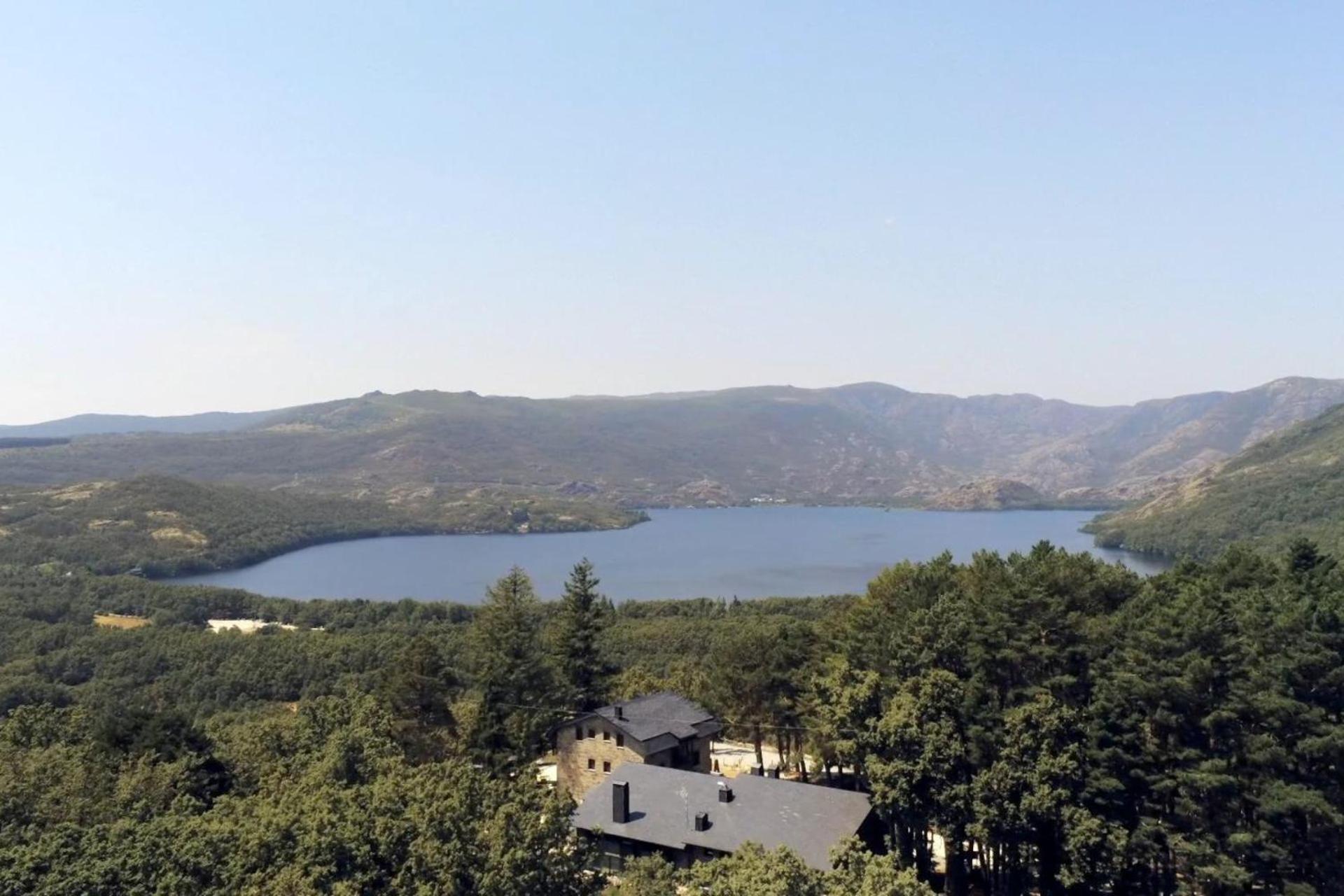Villa Lucerna Sports & Hotel Resort Vigo de Sanabria المظهر الخارجي الصورة